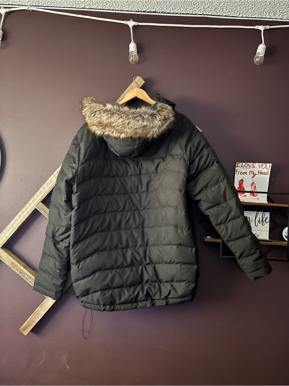 Eddie Bauer Black Quilted Puffer Jacket with Faux Fur Trimmed Hood - Picture 5 of 7